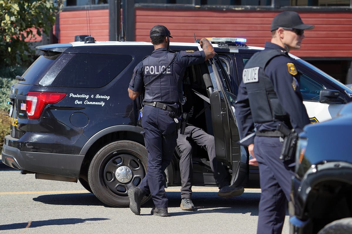 Police: Fisherman stabs windsurfer at Berkeley Marina