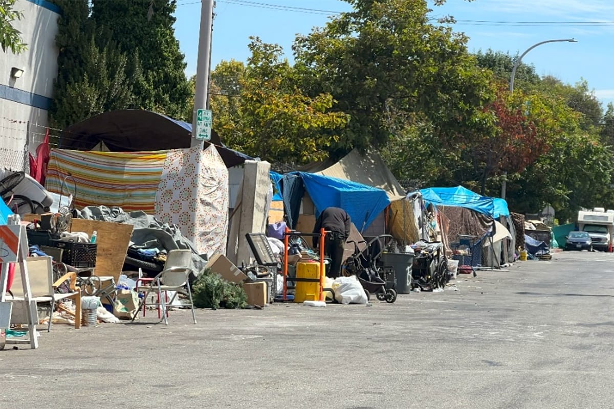 Berkeley businesses sue city over Harrison homeless camp