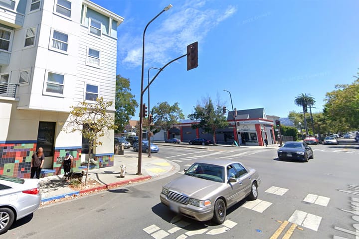 Man runs red light in Berkeley crash, serious injuries reported