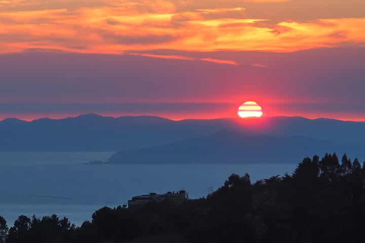 Extreme fire weather: Berkeley says some should evacuate